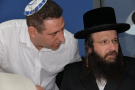 הכנסת ספר תורה